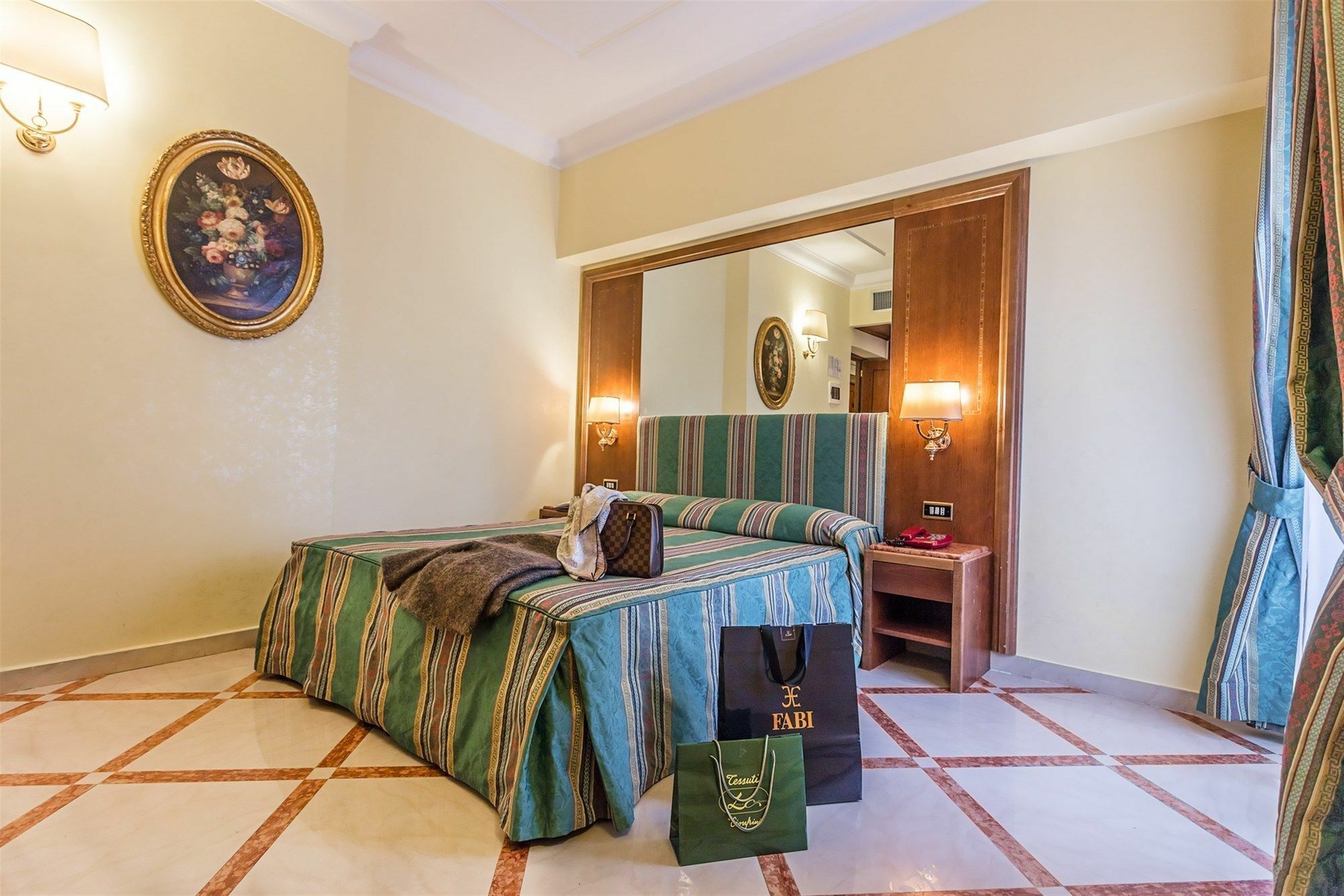 ราเอลี โฮเต็ล โนโต Hotel โรม ภายนอก รูปภาพ